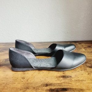 Dr Scholls Reply Pointed Toe Ballet Flat Open Side Shoe Black 7.5M Cushioned